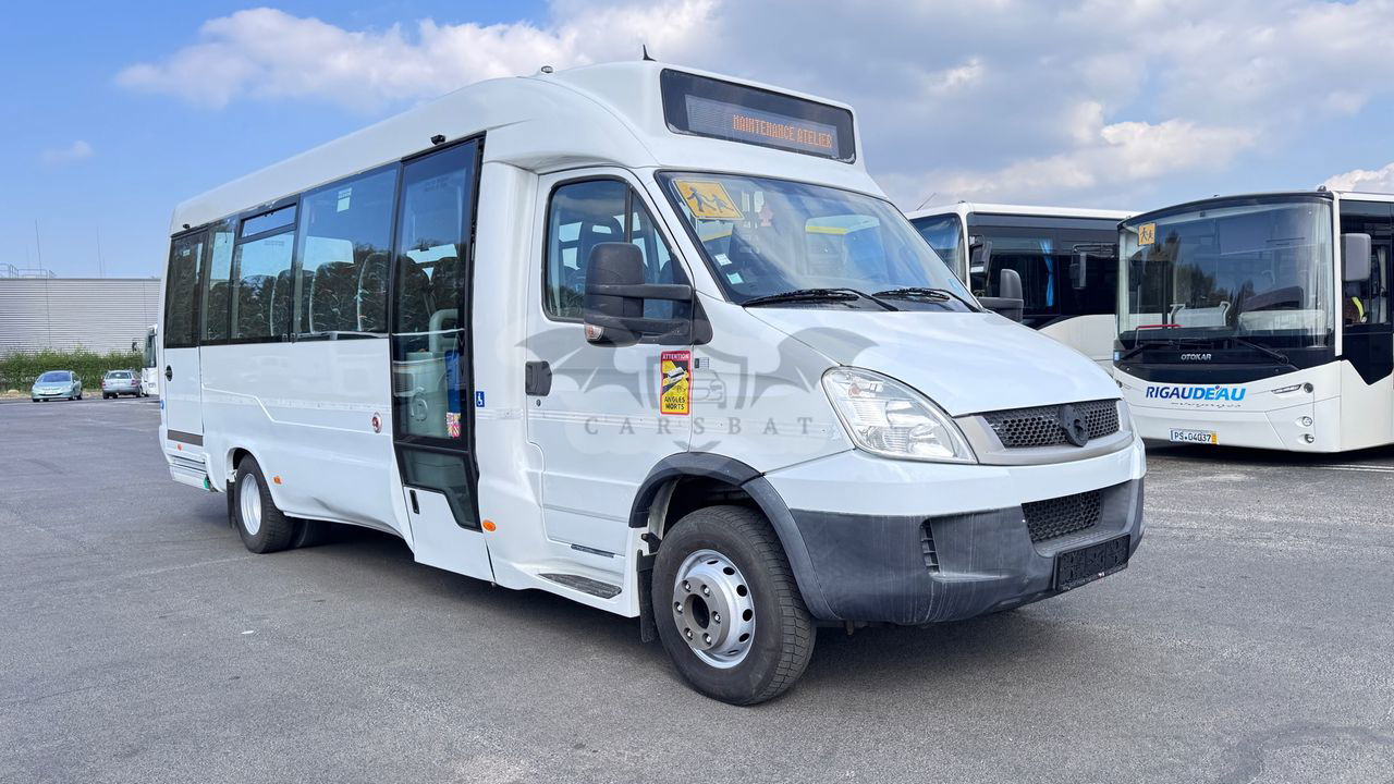 Irisbus Iveco / durisotti / -28miejsc /euro5/ mała klima / winda / 114000 zł netto 2011