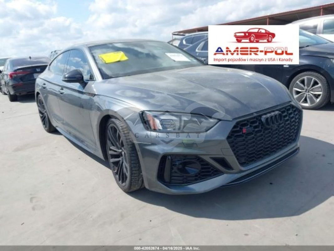 Audi RS5 2021