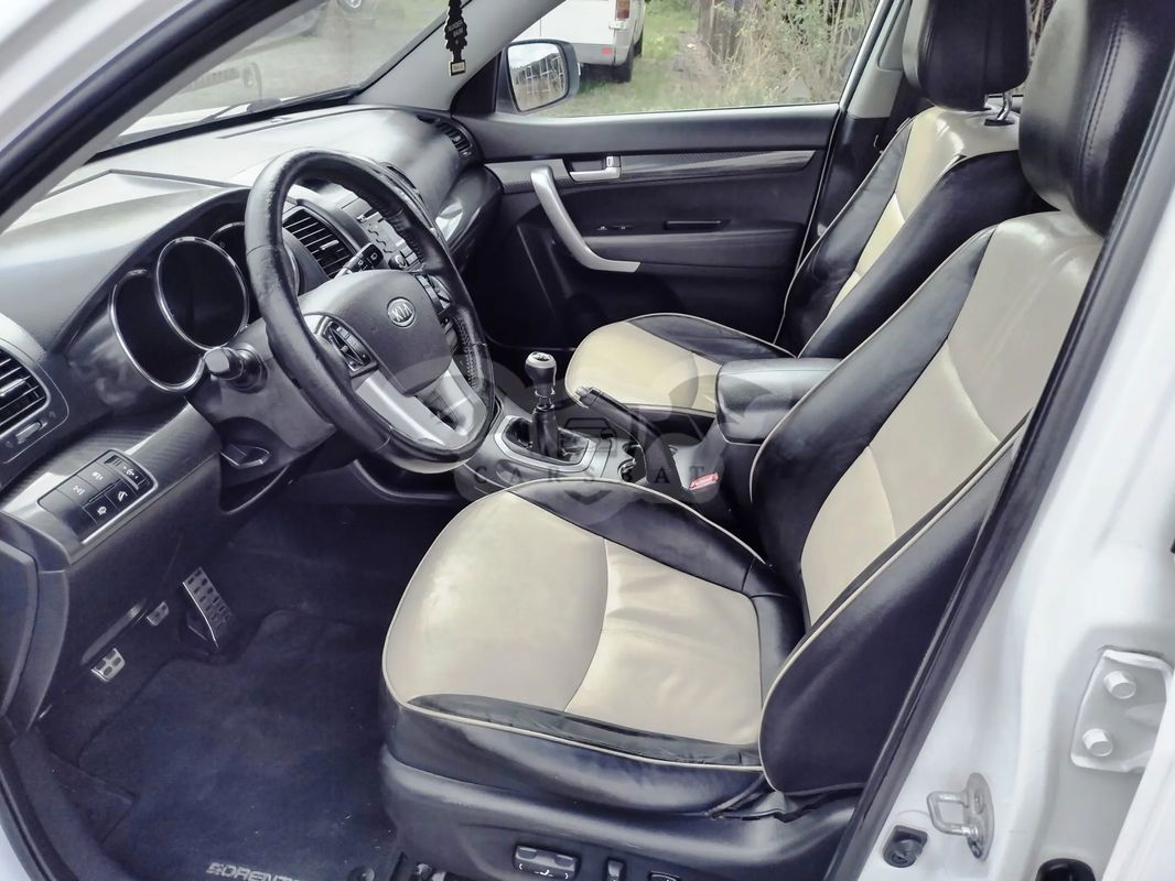 Kia Sorento II 2.2 CRDi 4WD Excecutive 2010