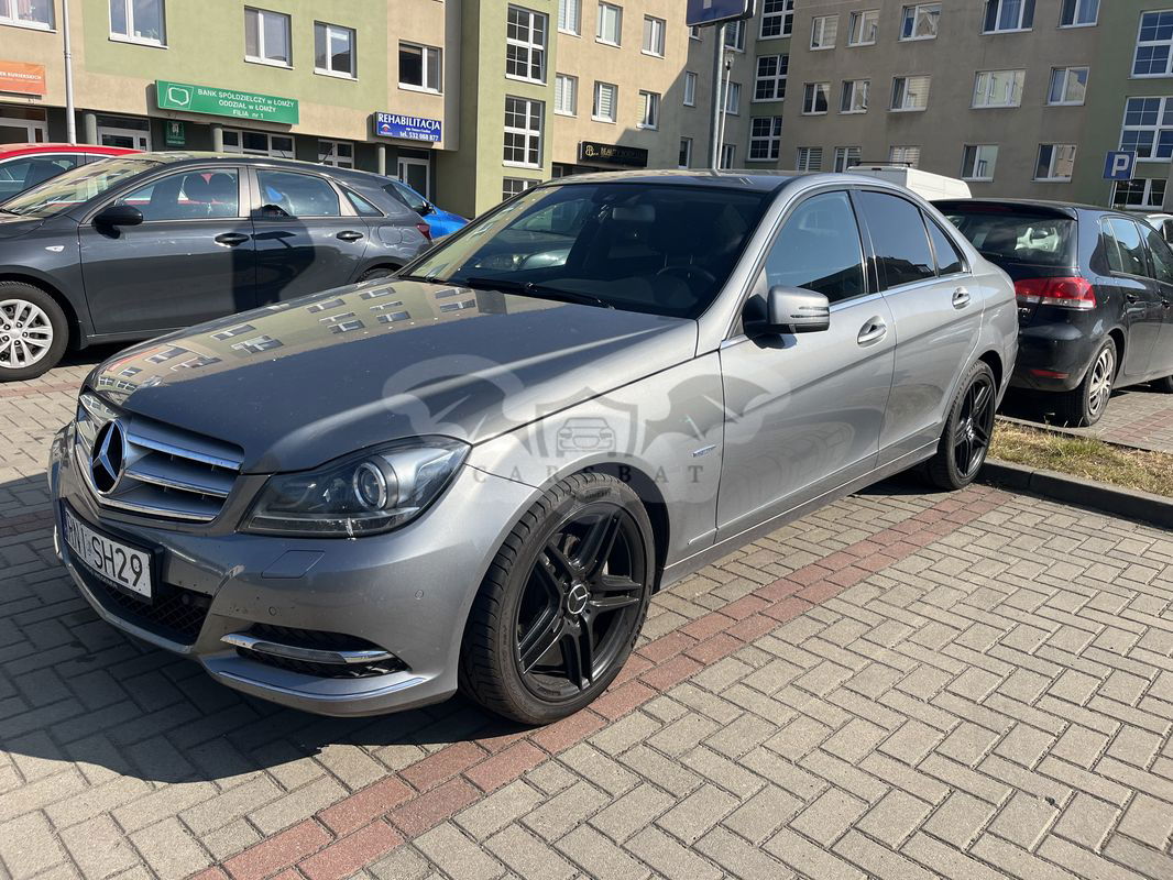 Mercedes-Benz C W204 250 CGI BlueEff Avantgarde 2011