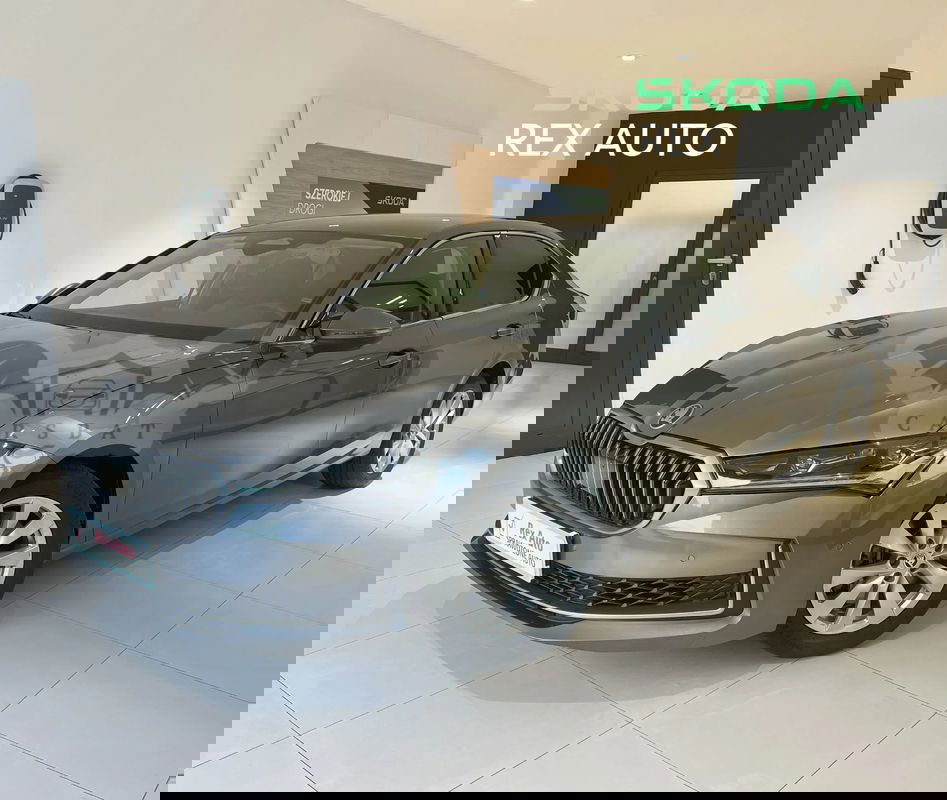 Skoda Superb VI 2.0 TSI 4x4 Selection DSG 2024