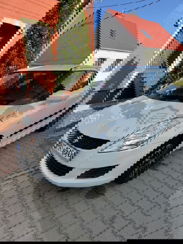 Suzuki Swift V 1.2 Club 2011