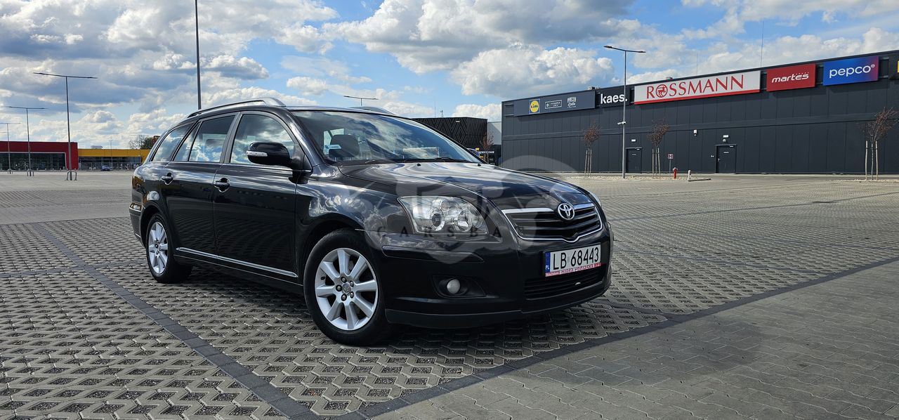 Toyota Avensis II 2.0 D-4D Sol 2007