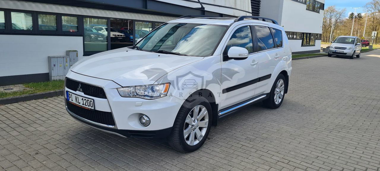Mitsubishi Outlander II 2011