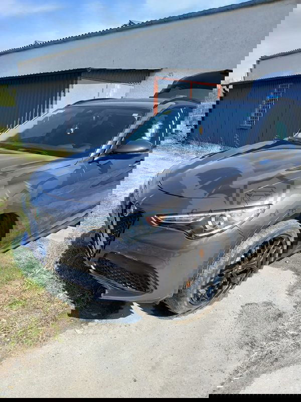 Alfa Romeo Stelvio 2021