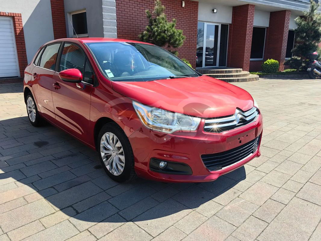 Citroën C4 II e-HDi 115 ETG6 Exclusive 2013