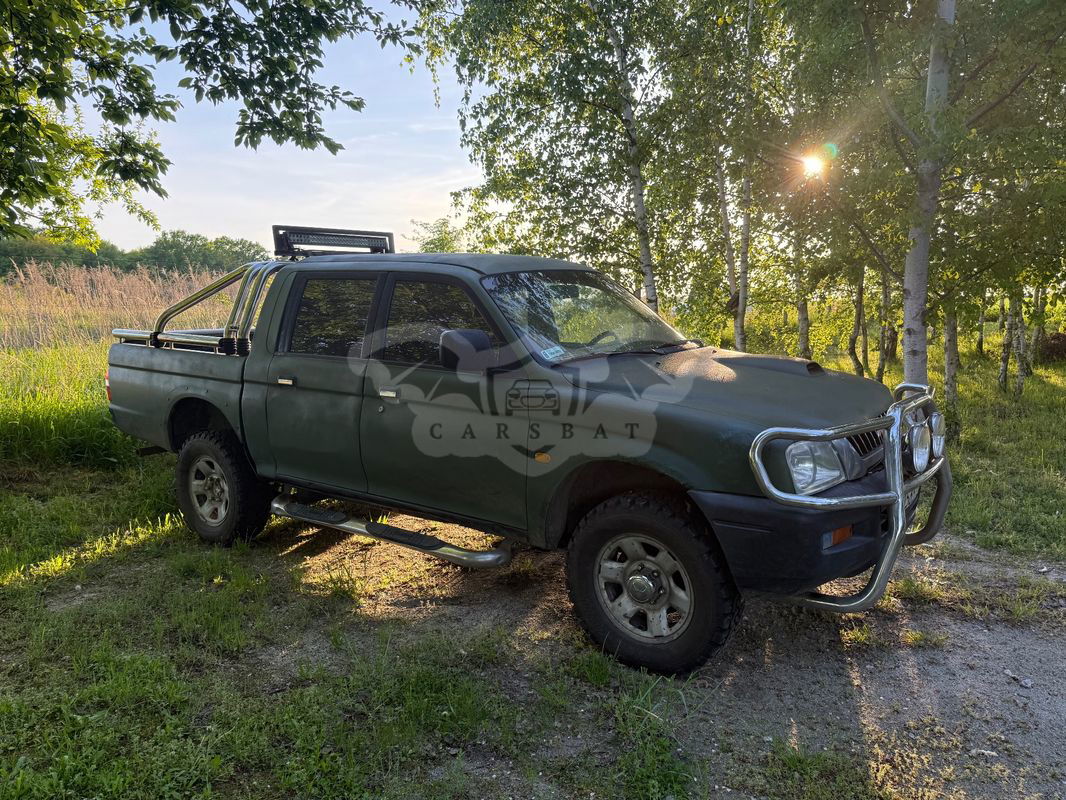 Mitsubishi L200 2002
