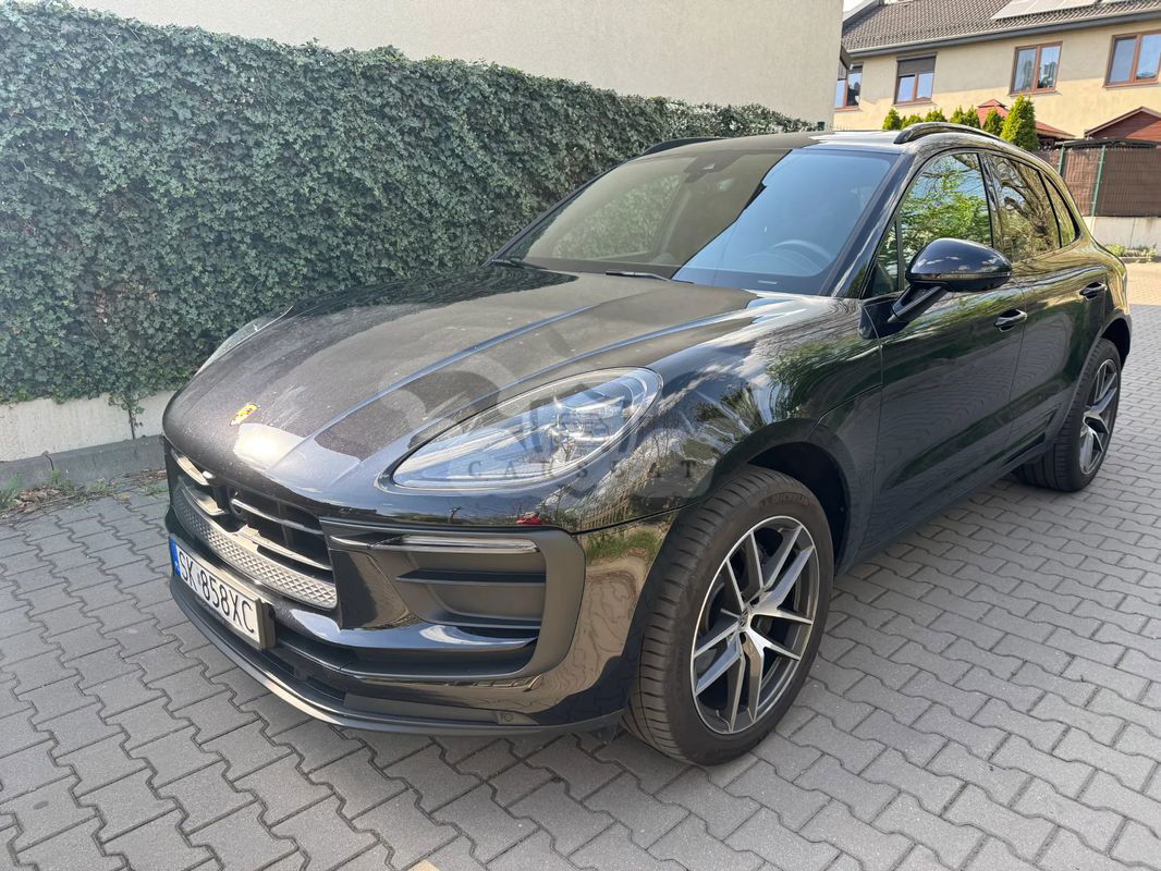 Porsche Macan I Standard 2022