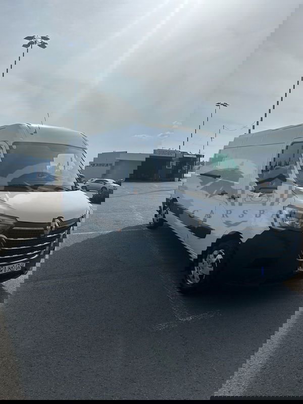 Renault Master 2021