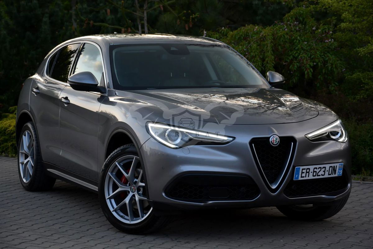 Alfa Romeo Stelvio 2.0 Turbo 16V AT8-Q4 Executive 2017