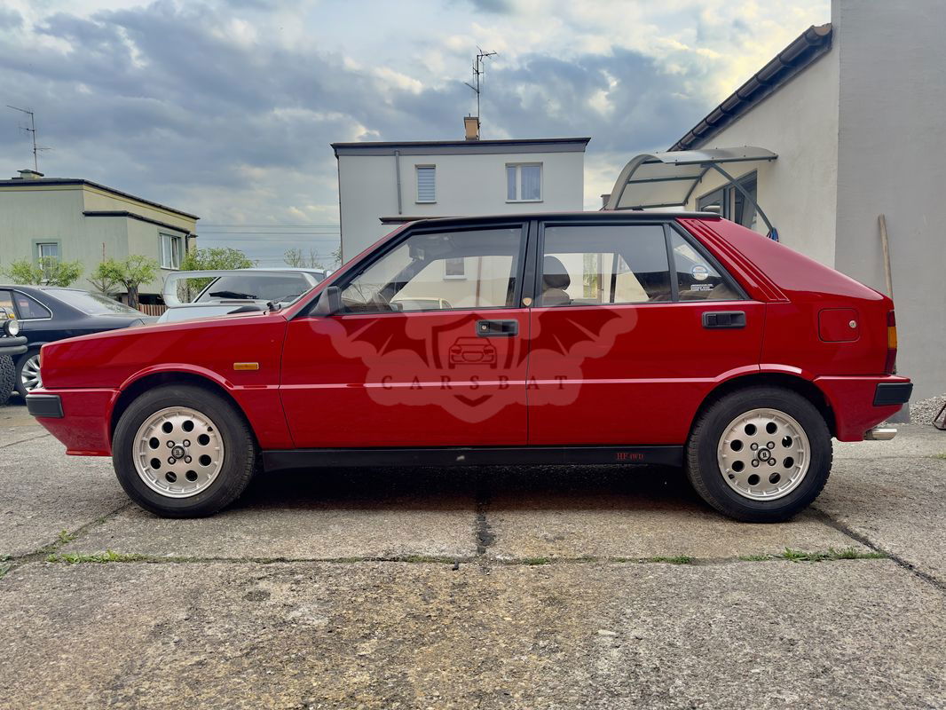 Lancia Delta 2000 HF Integrale Sedici 1987