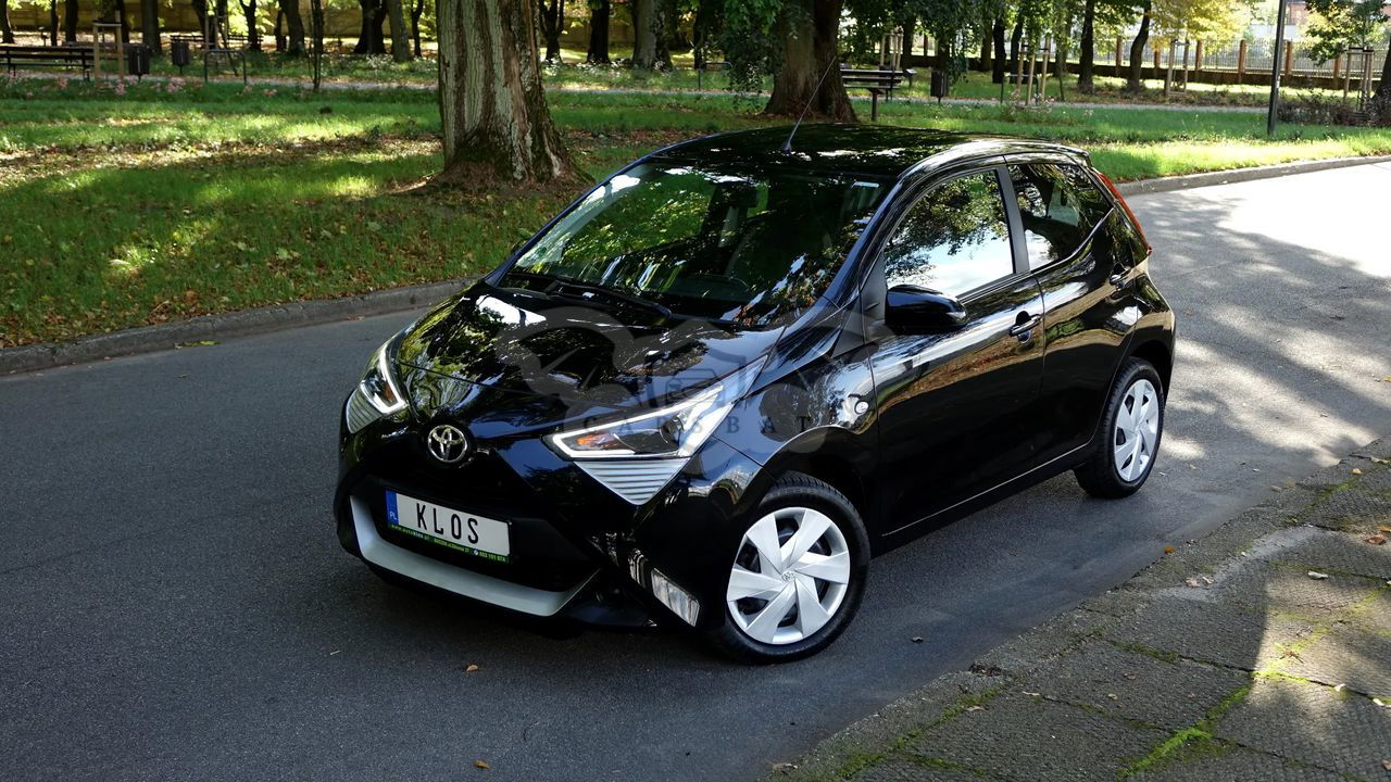 Toyota Aygo II x-play 2021