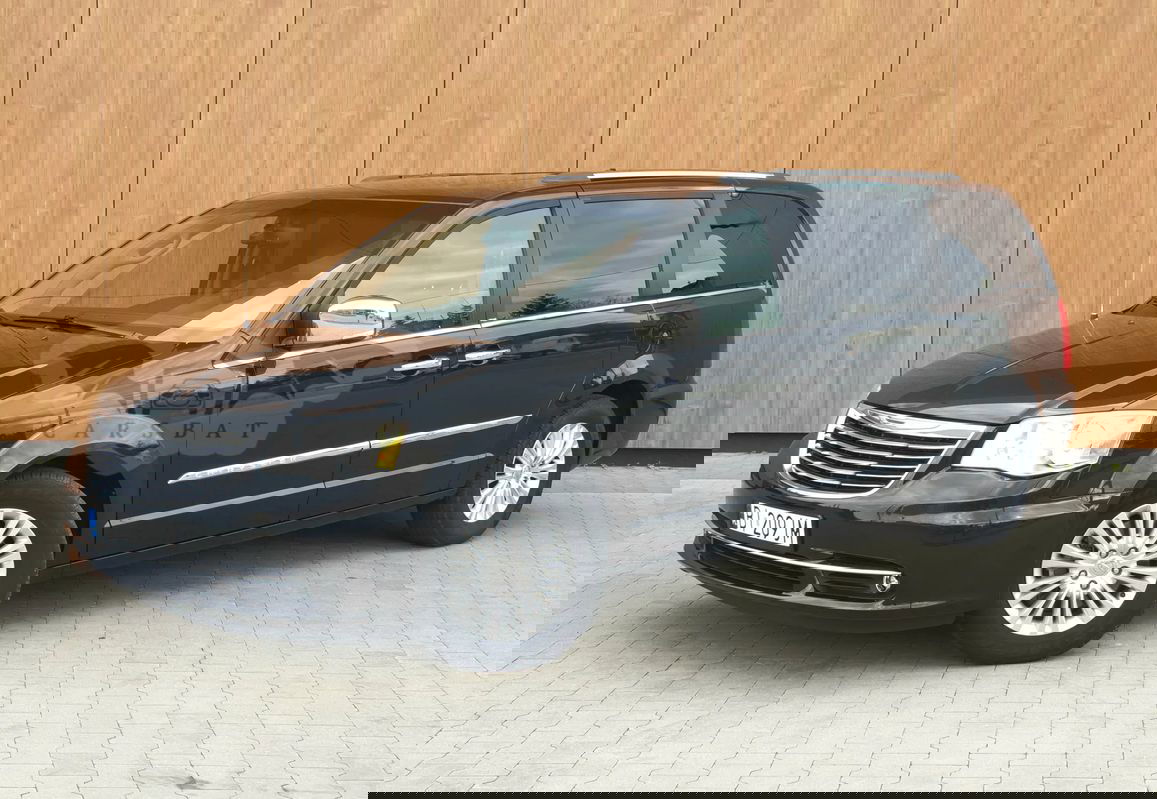 Chrysler Town & Country V 3.6 Limited 2013