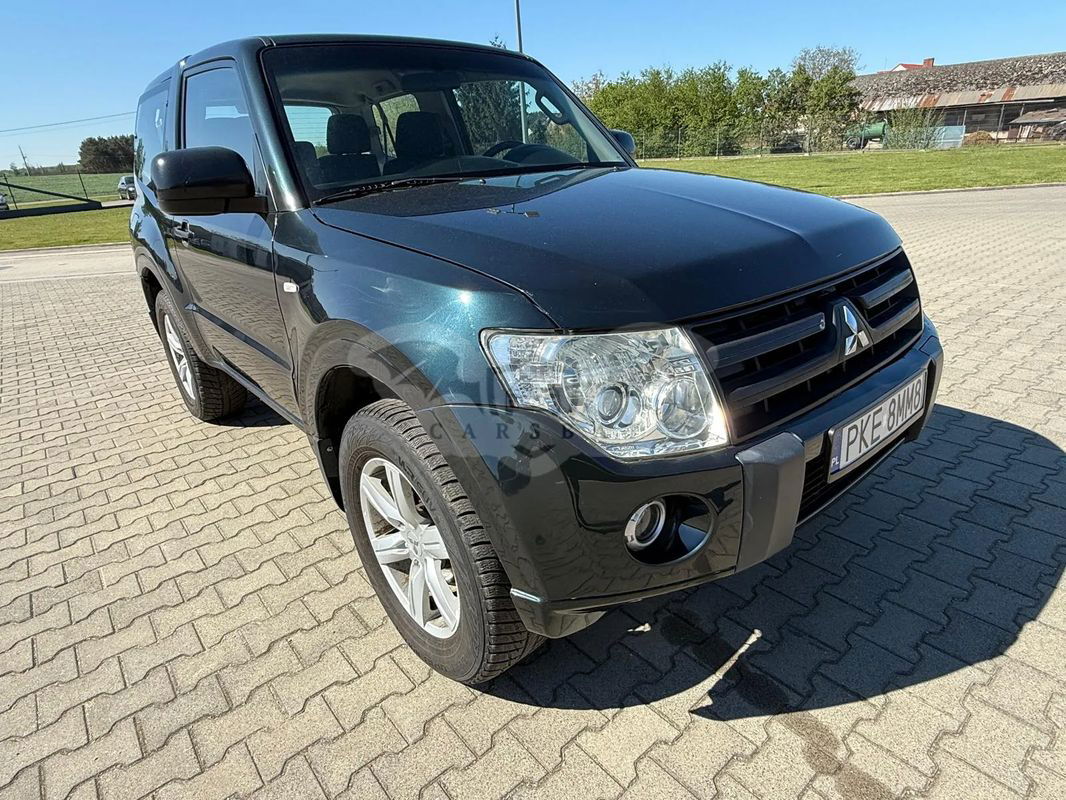 Mitsubishi Pajero IV 3.2 DID Intense 2013