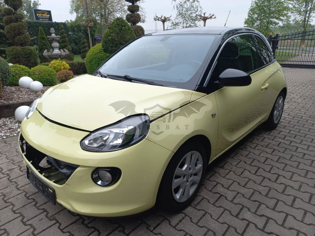 Opel Adam 2016