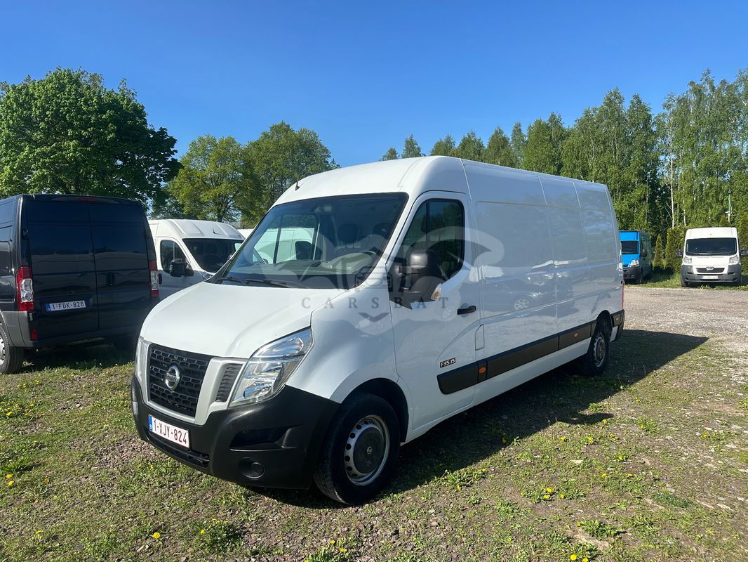 Nissan NV400 2013