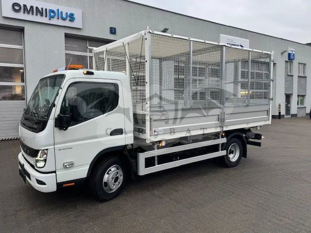 Mitsubishi Fuso Canter 2025