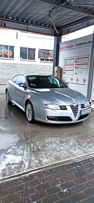 Alfa Romeo GT 2005