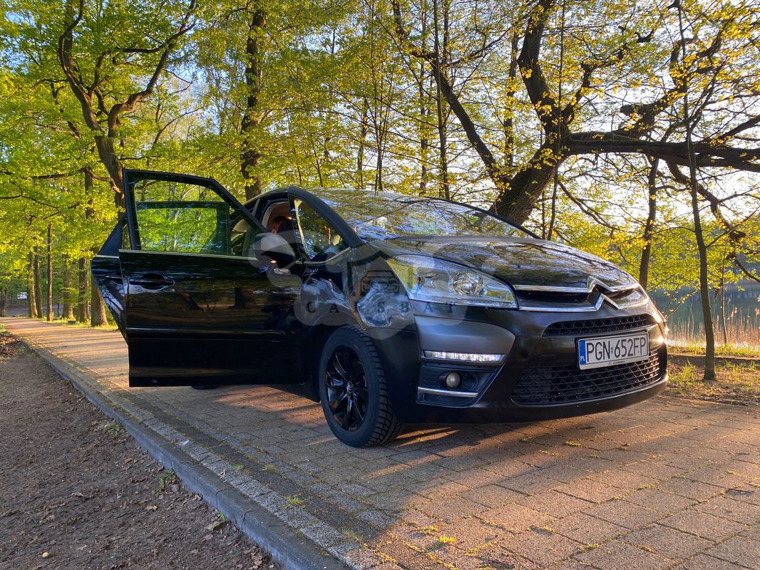 Citroën C4 Picasso I 1.6 HDi FAP CoolTech 2012