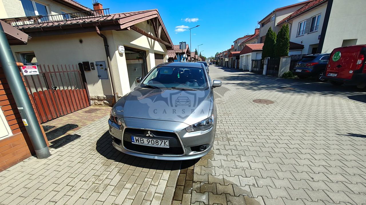 Mitsubishi Lancer IX 1.6 Invite 2015