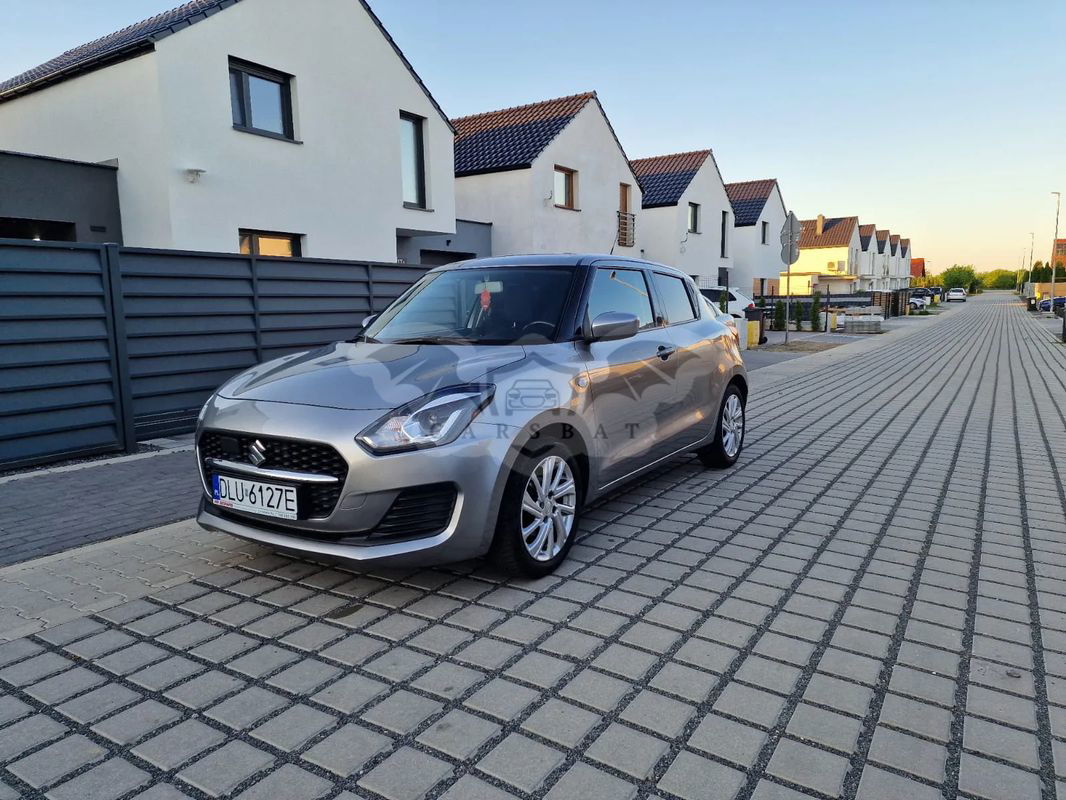 Suzuki Swift VI 1.2 Premium Plus CVT 2021