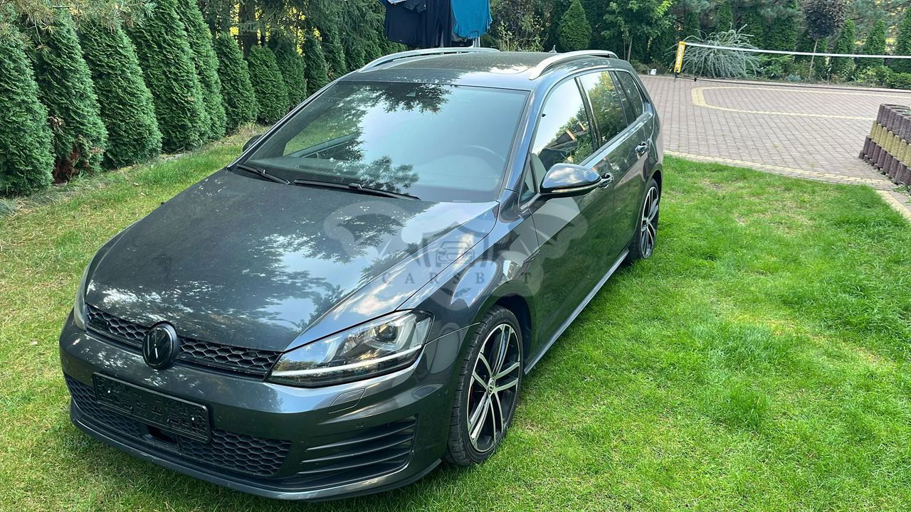 Volkswagen Golf VII Variant GTD 2.0 TDI SCR DSG 2016