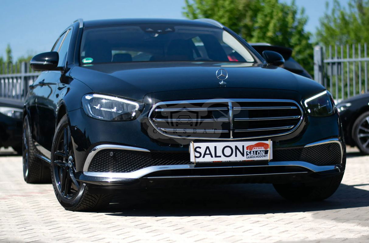 Mercedes-Benz E W213 300 T 9G-TRONIC Exclusive 2022