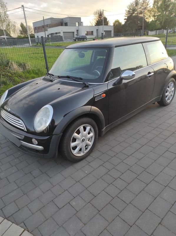 Mini One Standard 2003