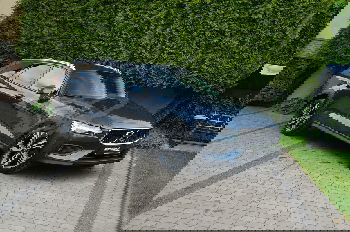 Volvo V60 D4 AWD Geartronic Pro 2020