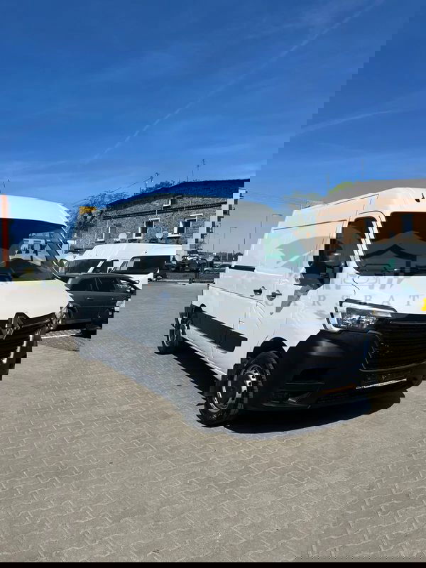 Renault Master 2021