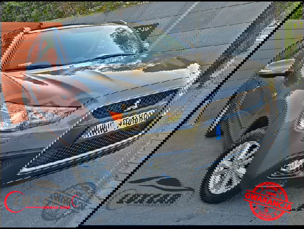 Mitsubishi ASX 1.6 2WD Invite 2012
