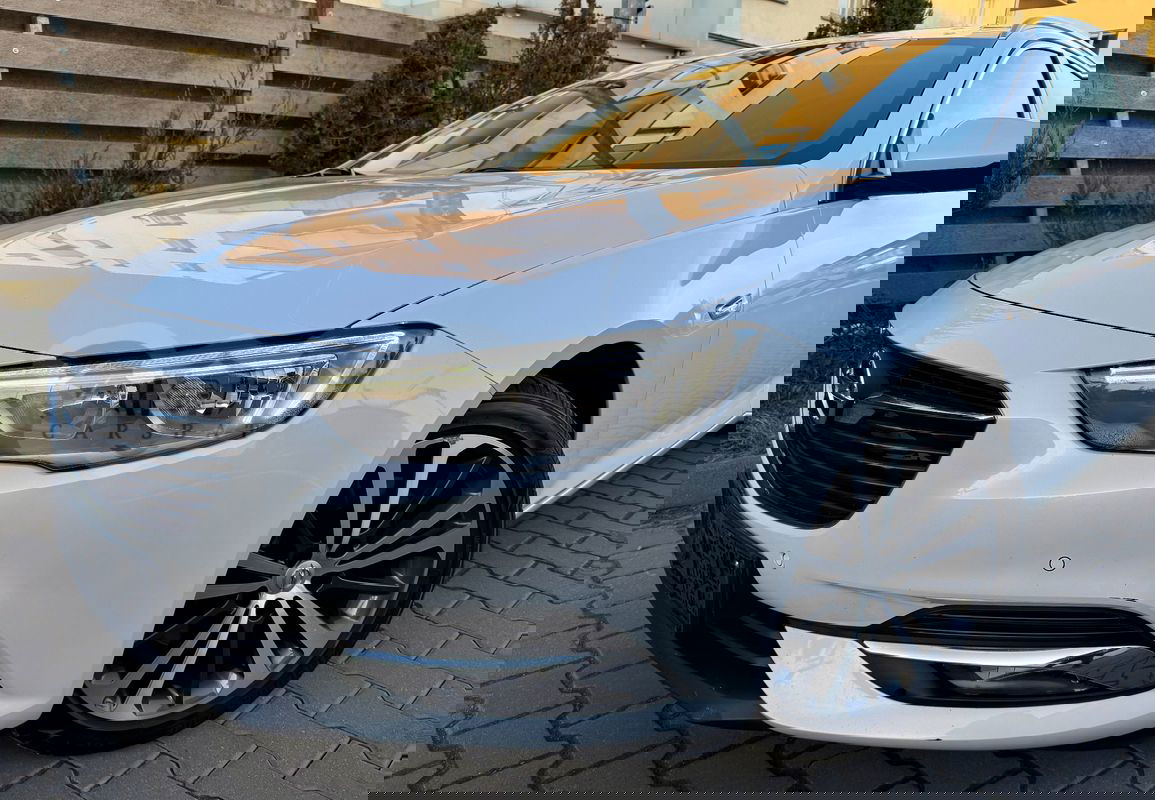 Opel Insignia B Sports Tourer 1.6 Direct InjectionT Dynamic 2019