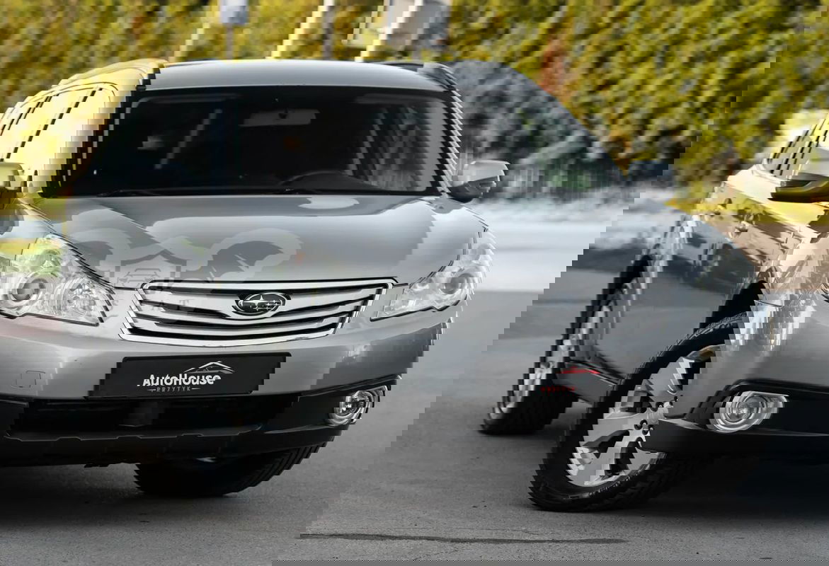 Subaru Outback IV 2011