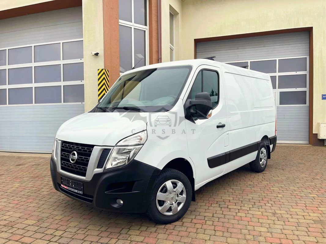 Nissan NV400 2015