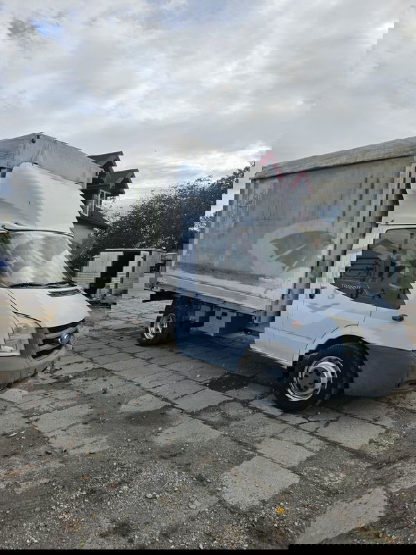 Ford Transit 2011