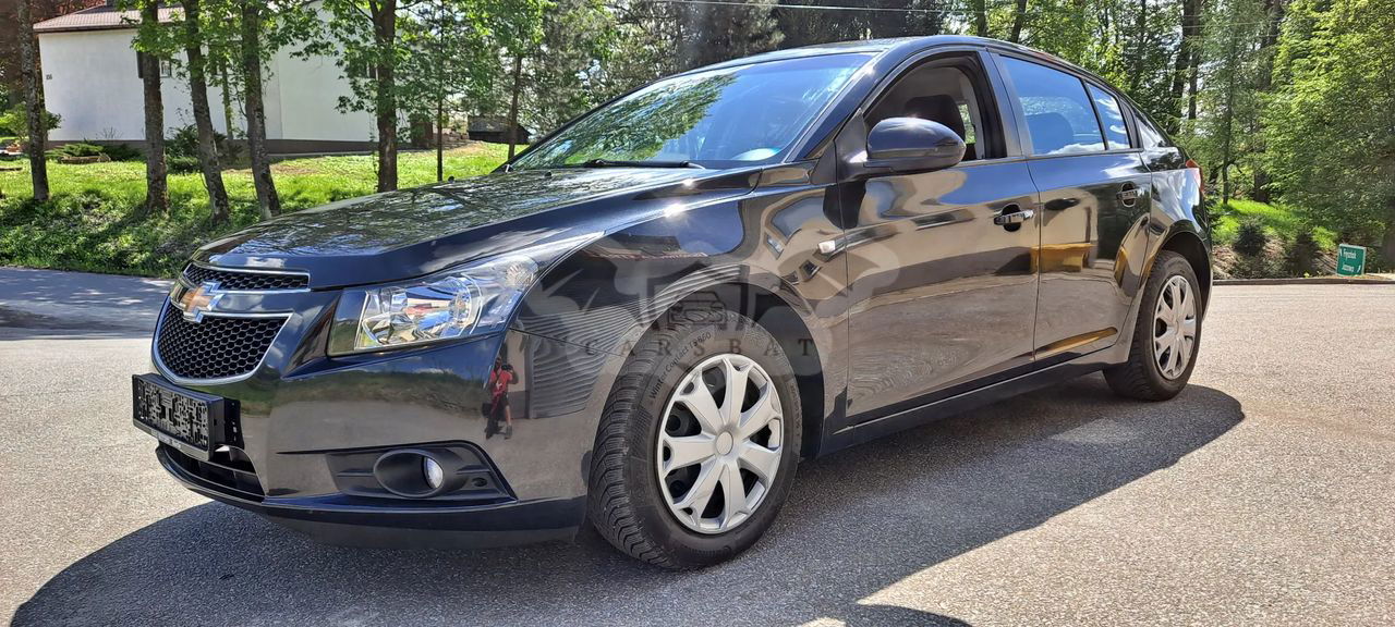 Chevrolet Cruze 1.6 LS+ 2012