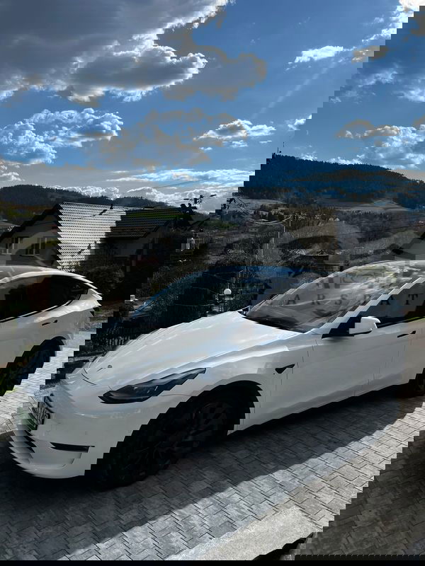 Tesla Model Y Performance AWD 2022