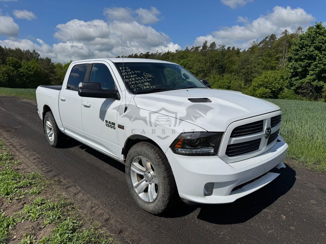 Dodge RAM 1500 5.7 4x4 2015