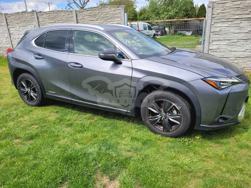 Lexus UX 2020
