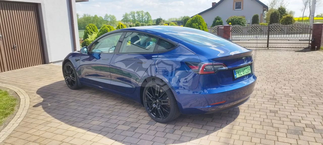 Tesla Model 3 Standard Range Plus 2021