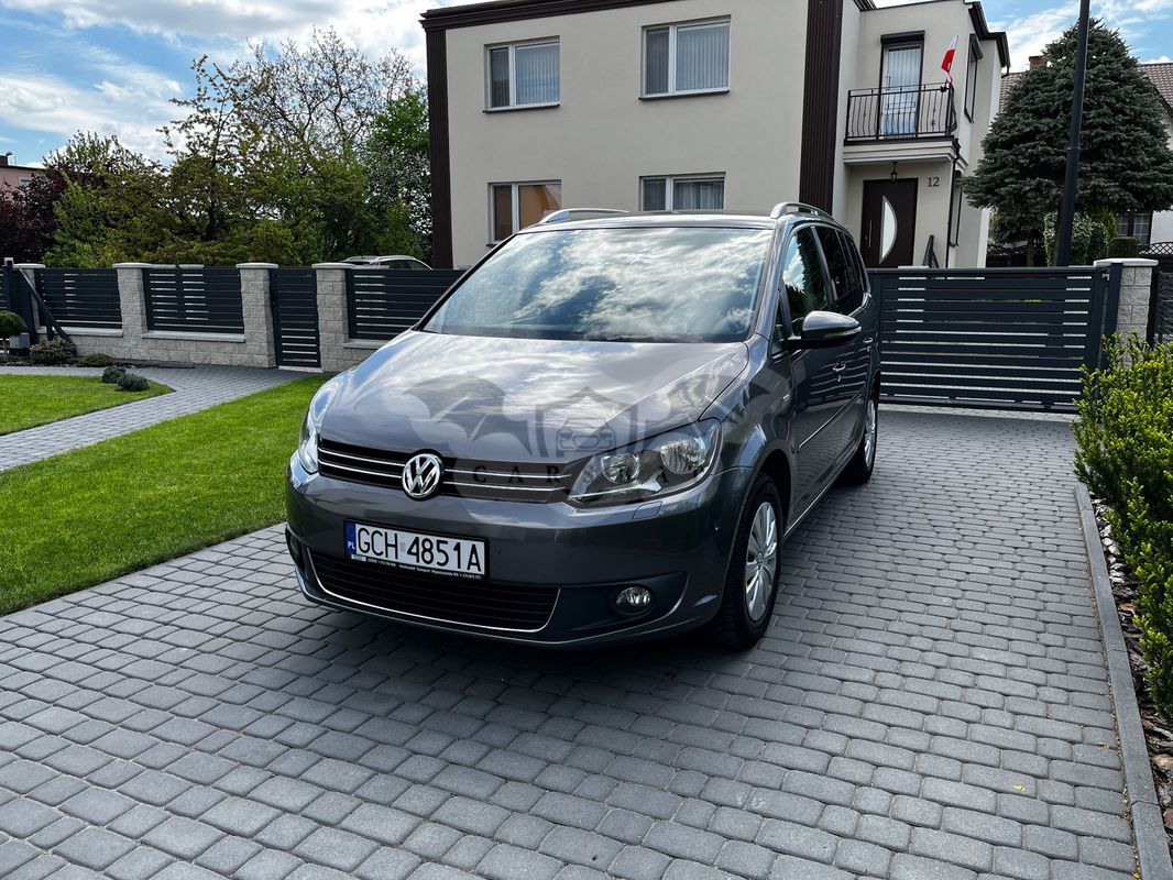 Volkswagen Touran II 1.6 TDI DPF BlueMotion Technology Life 2013