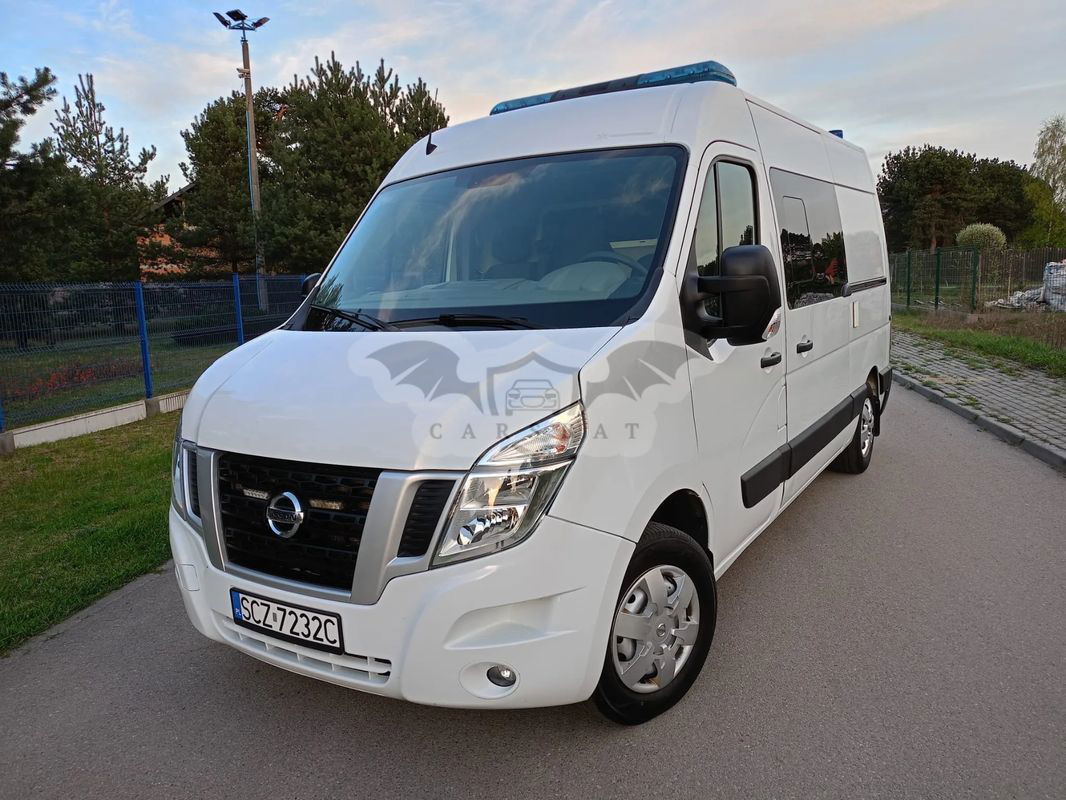 Nissan NV400 2017