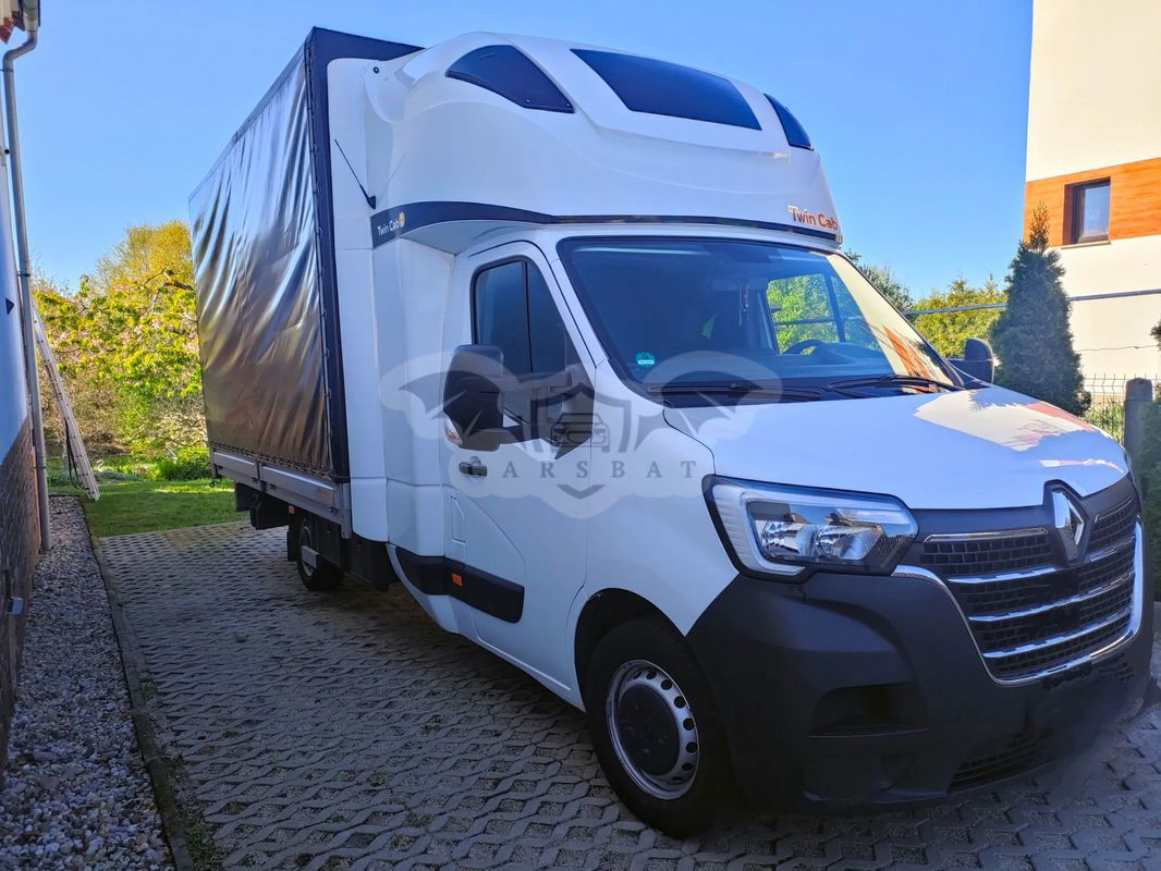 Renault Master 2021