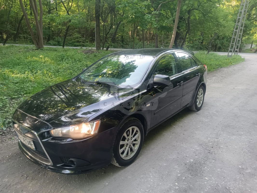 Mitsubishi Lancer IX 1.6 Invite 2012
