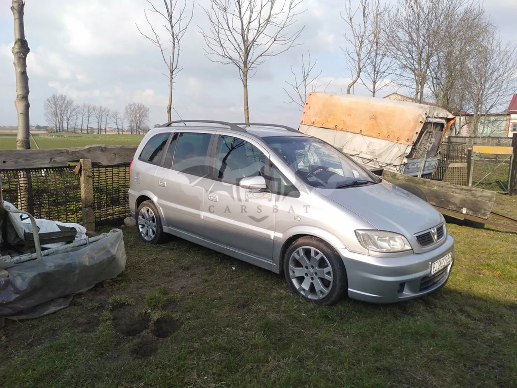 Opel Zafira A 2.0 OPC 2002