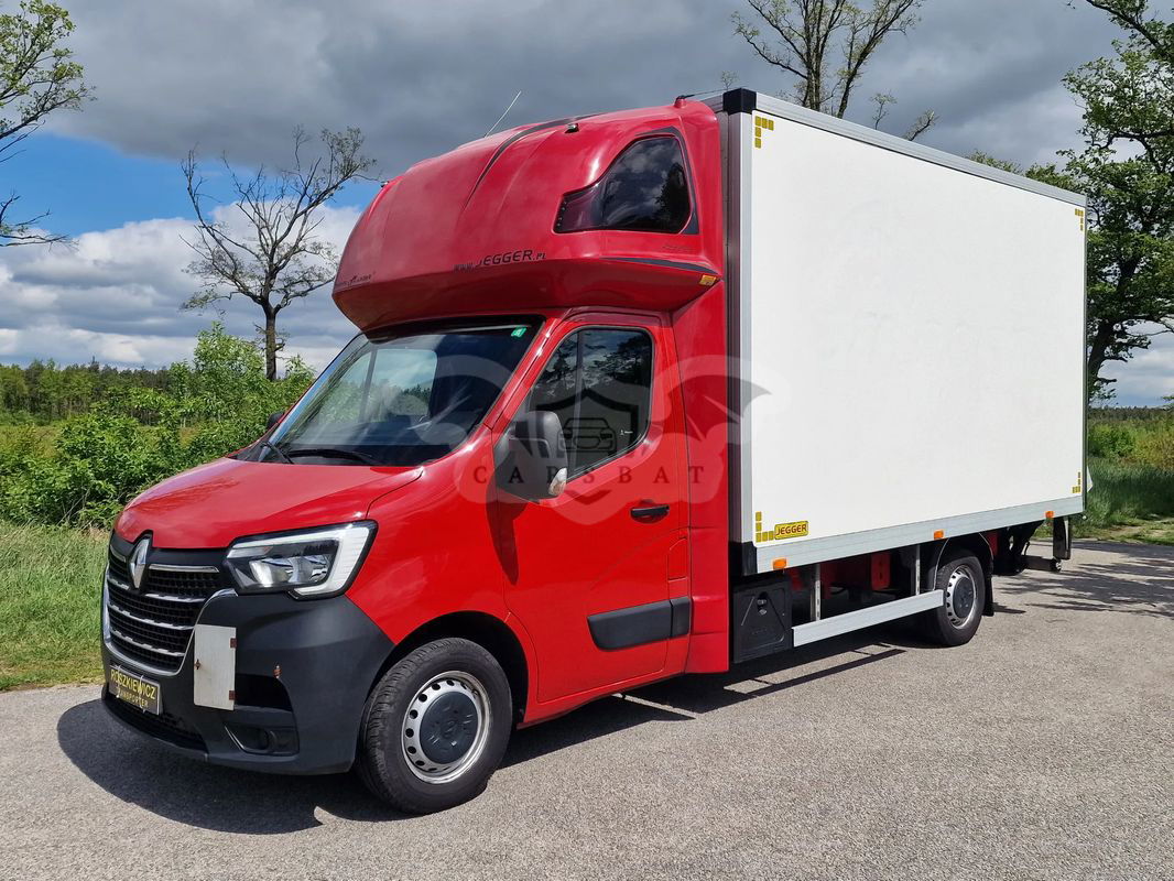 Renault Master 2021