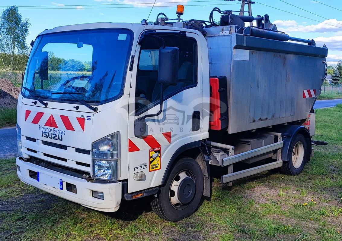 Isuzu P75 2010