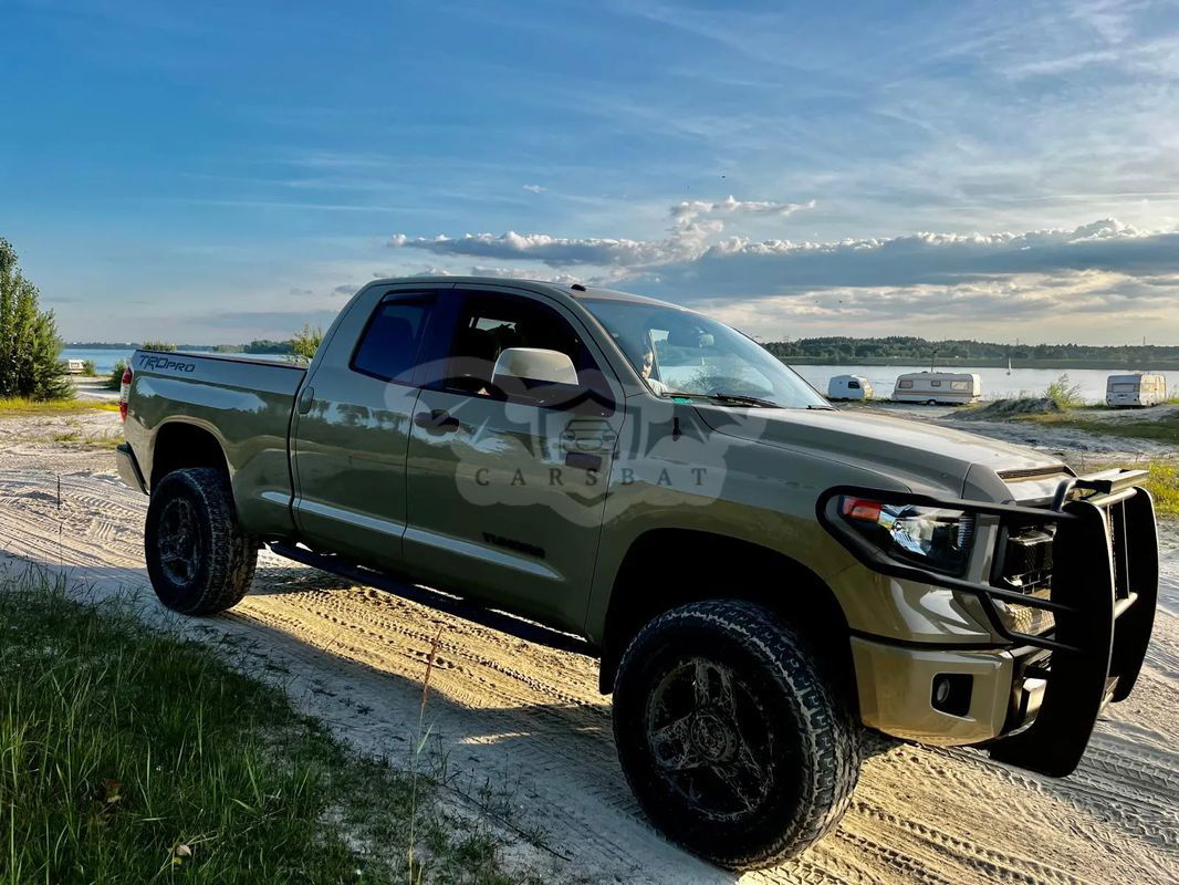 Toyota Tundra 2016