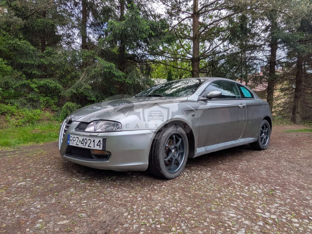 Alfa Romeo GT 2004
