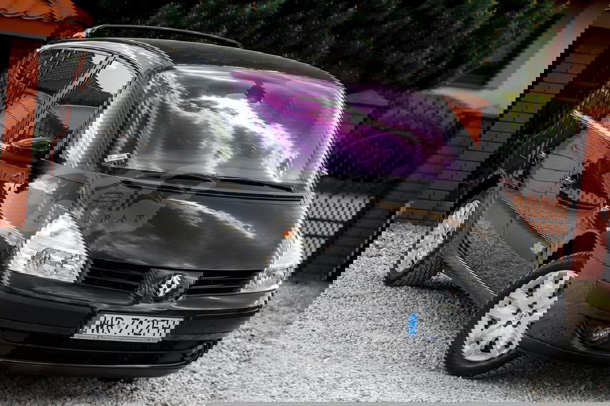 Renault Espace IV 2.0 Dynamique 2006